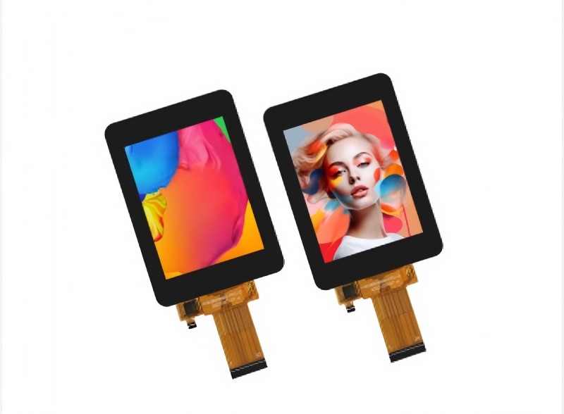 Skrin sentuh LCD Victronix 2.8 inci sangat popular di pasaran AS dan berjaya disatukan ke dalam papan catur.